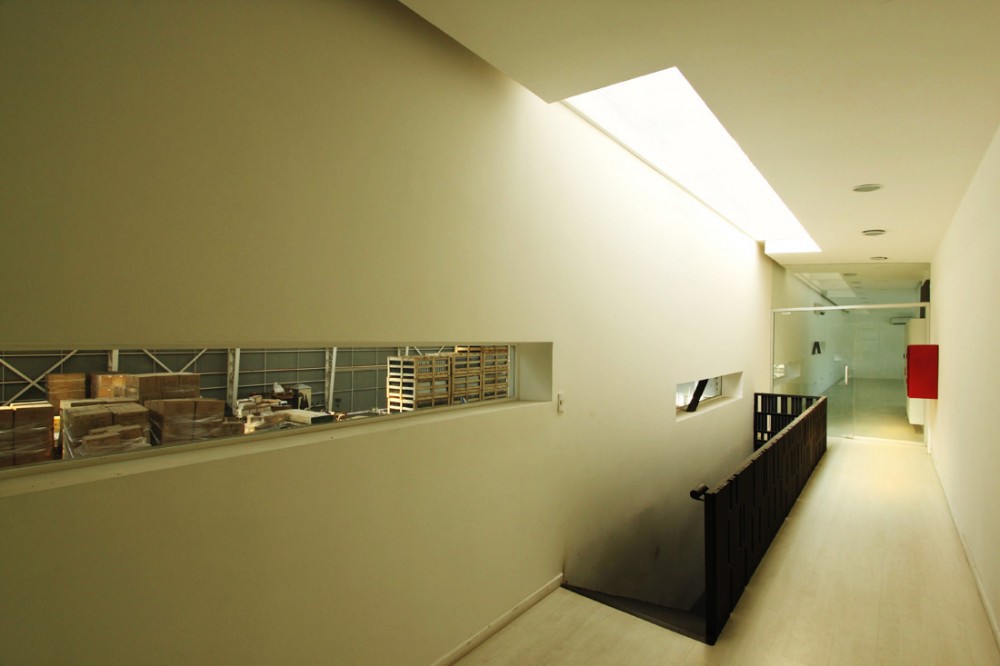 Huanacu Warehouse & Office / tFPS
