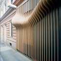 081017A-10-2000 © David Schreyer