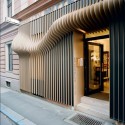 081017B-02-2000 © David Schreyer