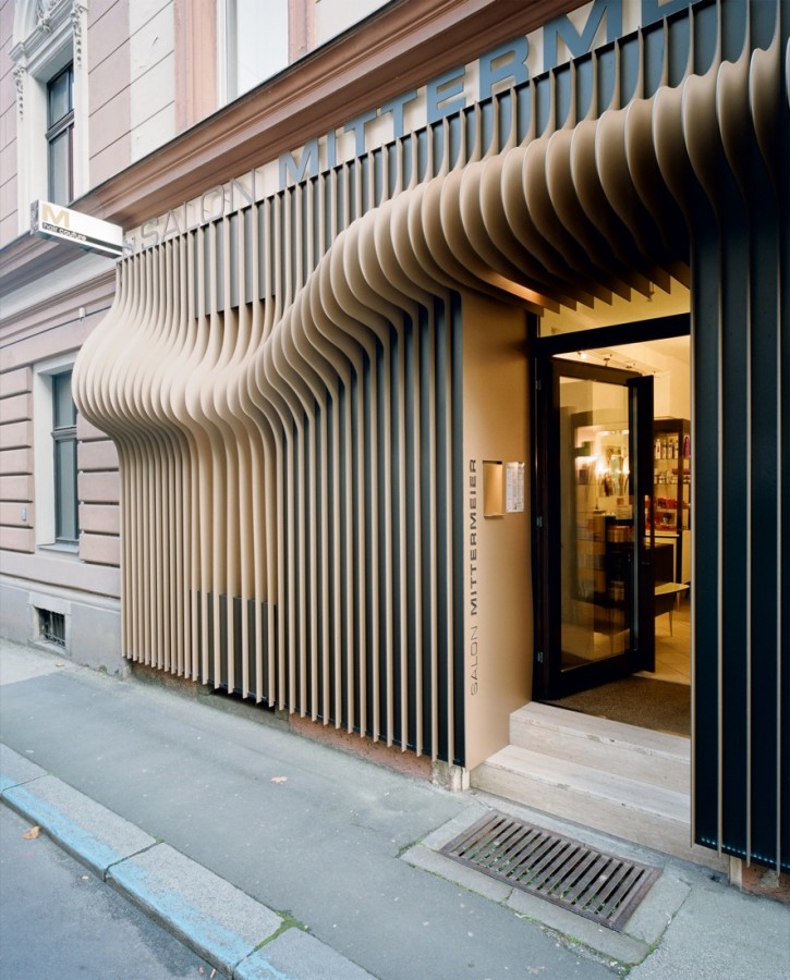 081017B-02-2000 © David Schreyer