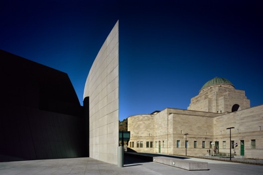 Anzac Hall_07 © John Gollings