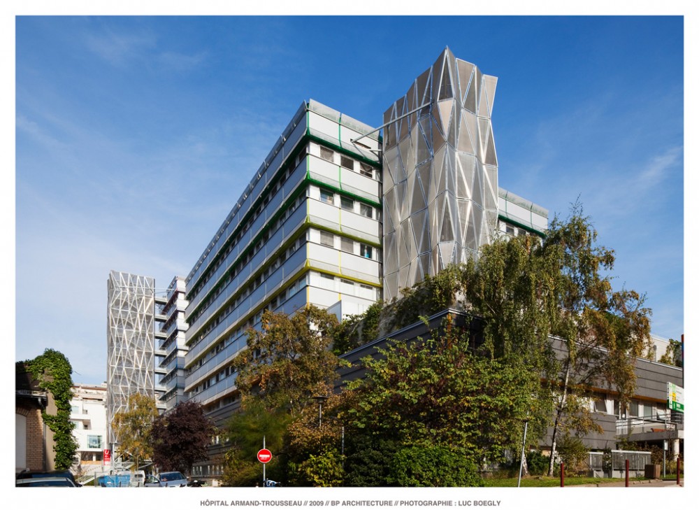 Paris children Hospital’s cases / BP Architectures