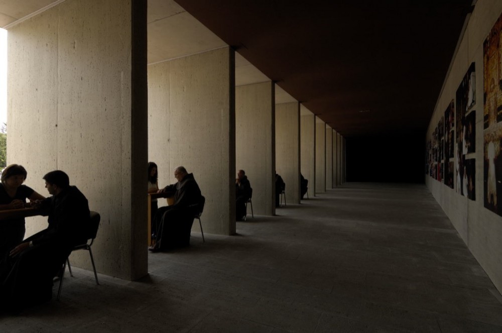 Pope John Paul II Hall / Randić & Turato