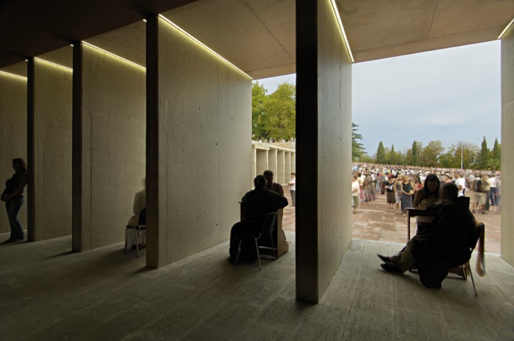 Pope John Paul II Hall / Randić & Turato