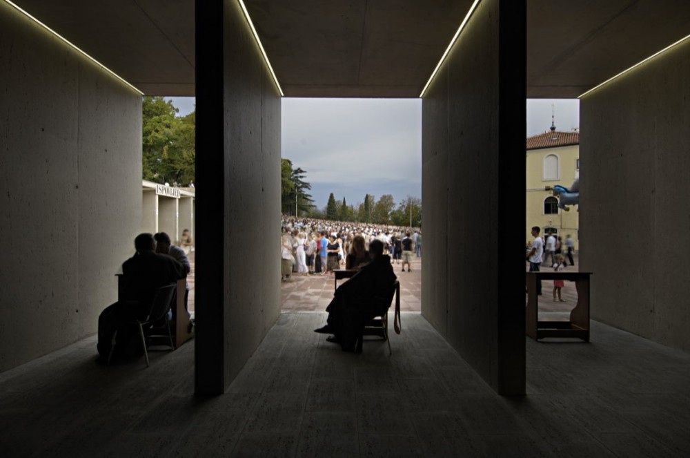 Pope John Paul II Hall / Randić & Turato