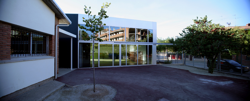 School extension in Tarrega / NUG Arquitectes