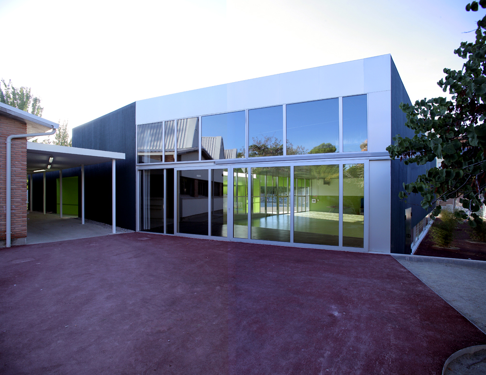 School extension in Tarrega / NUG Arquitectes