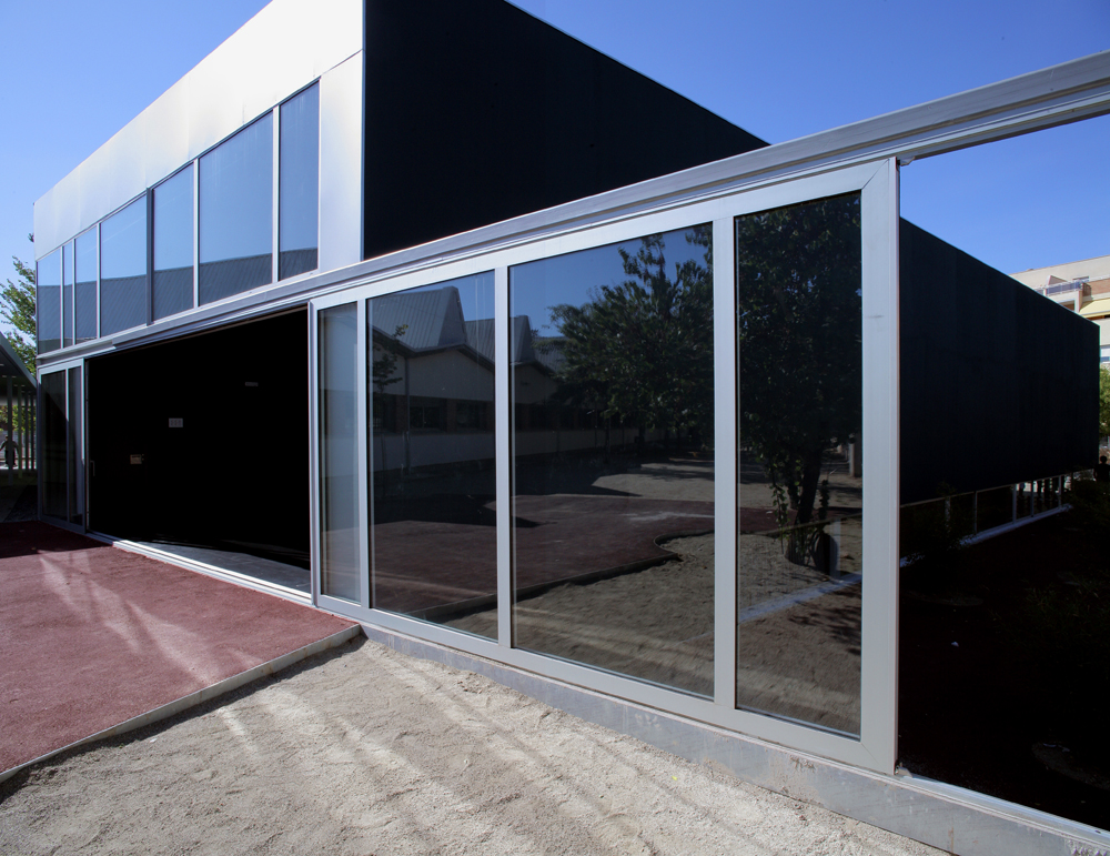 School extension in Tarrega / NUG Arquitectes