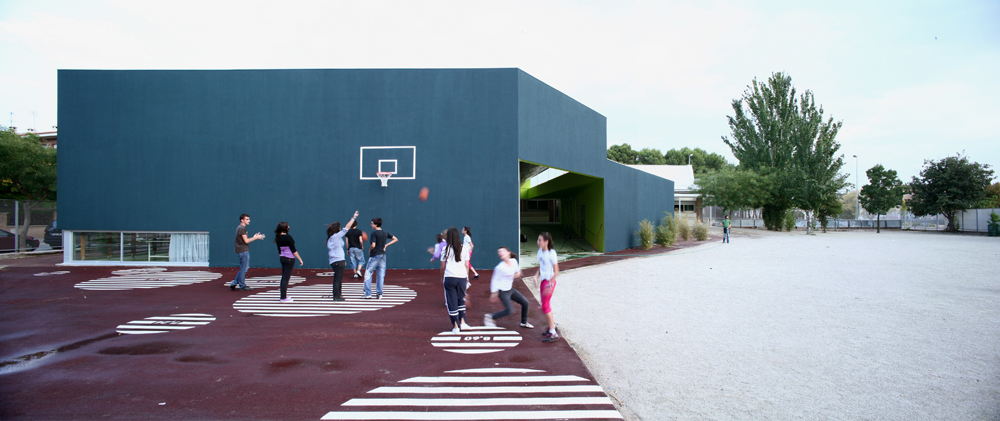 School extension in Tarrega / NUG Arquitectes