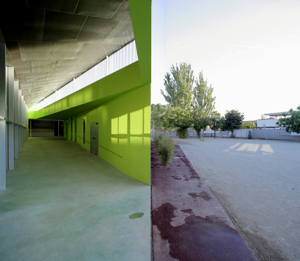 School extension in Tarrega / NUG Arquitectes