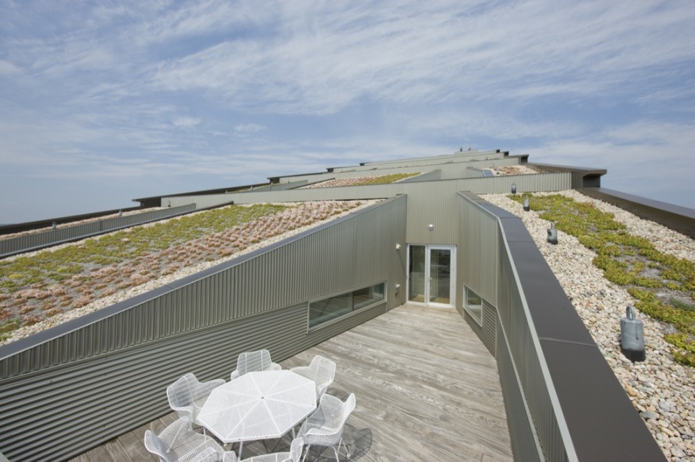 Macallen Building Condominiums / office dA