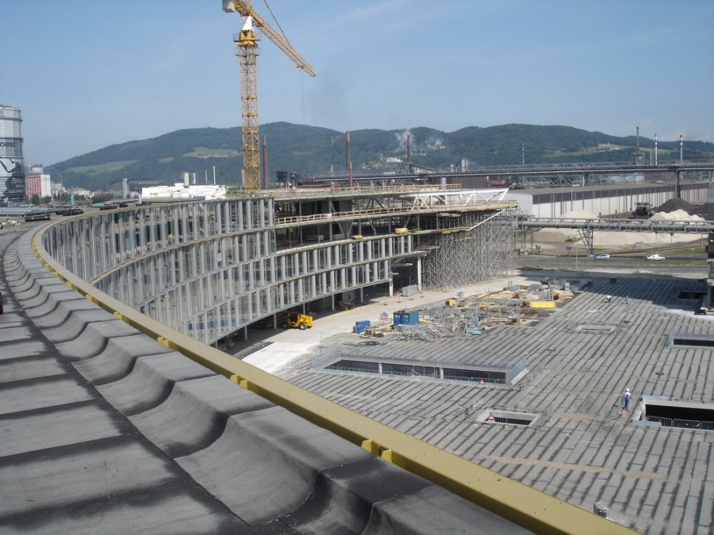 15_in site under construction