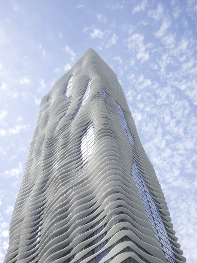 Aqua Tower / Studio Gang Architects