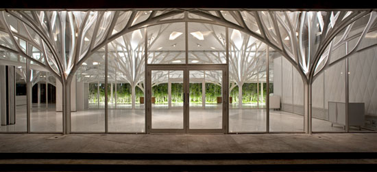 The Tote / Serie Architects