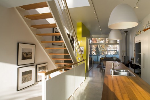 view from kitchen © Ben Rahn/A-Frame