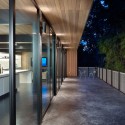 Mercer Island House © Benjamin Benschneider