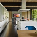 Mercer Island House © Benjamin Benschneider