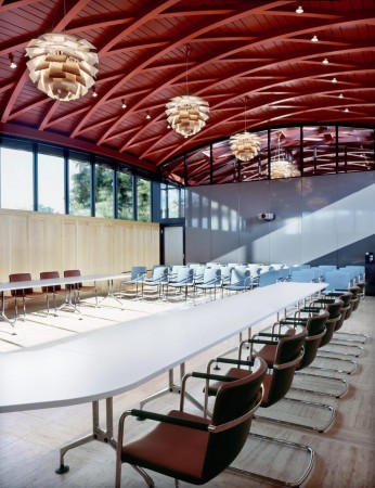 02 Council Chamber © Constantin Mayer