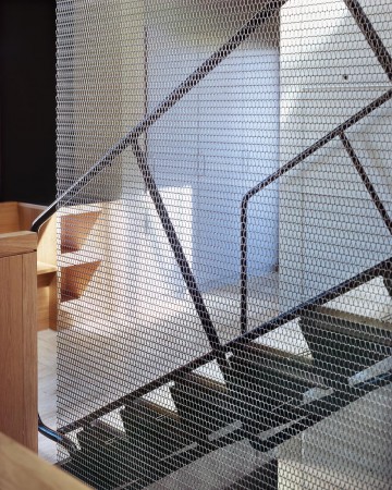 05 Woven steel curtain © Constantin Mayer