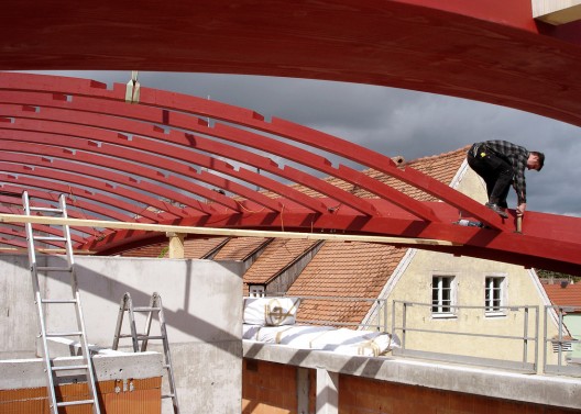 12 Roof assembly construction process