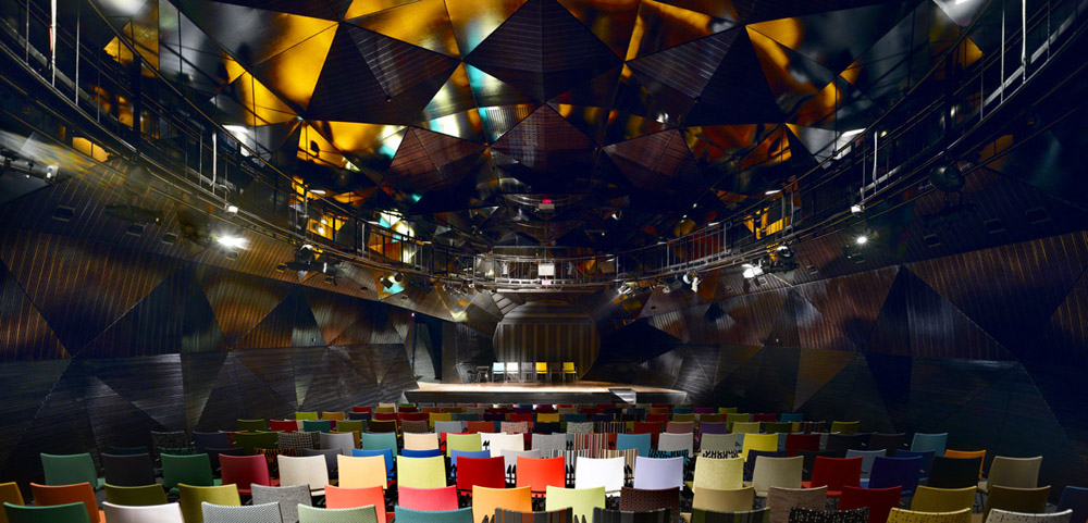 05inside the hall02 © Cemal Emden