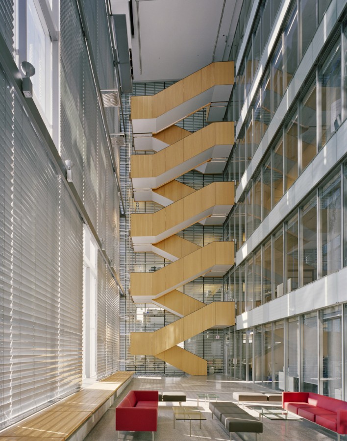 Manitoba Hydro / KPMB Architects