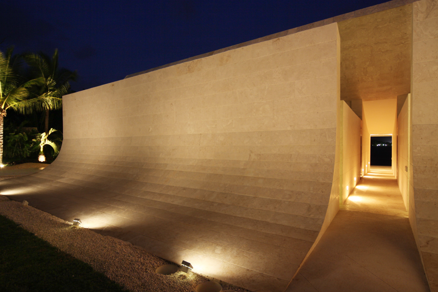 Oeste nocturna © Fernando Manosalvas