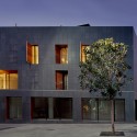 137 Housing / H Arquitectes
