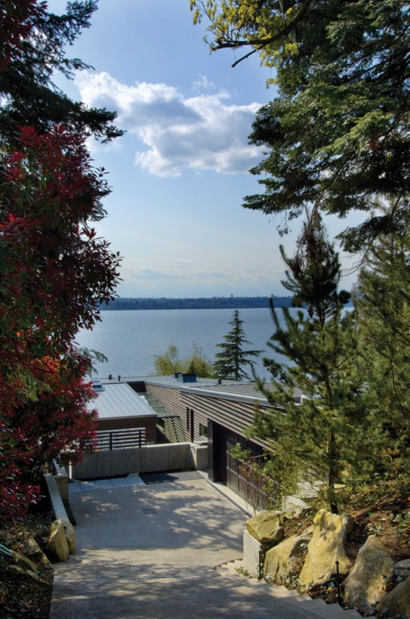 01-wang-res-driveway-abramo © Alan Abramowitz