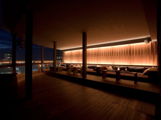 Zense_4 outdoor 01
