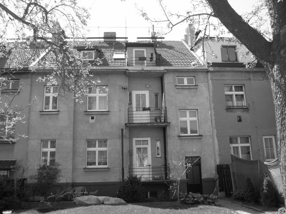 P4220017 original building