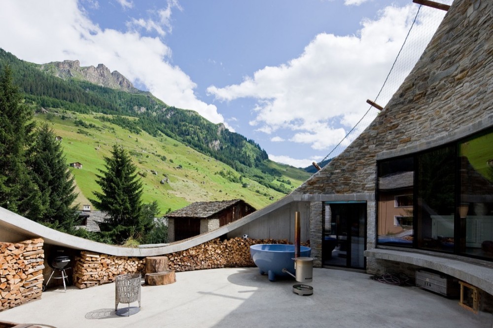Villa Vals / SeARCH & CMA
