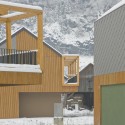 OFIS_2007-2010_Backbone_ Village houses_03 © Tomaz Gregoric