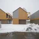 OFIS_2007-2010_Backbone_ Village houses_05 © Tomaz Gregoric