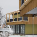 OFIS_2007-2010_Backbone_ Village houses_11 © Tomaz Gregoric