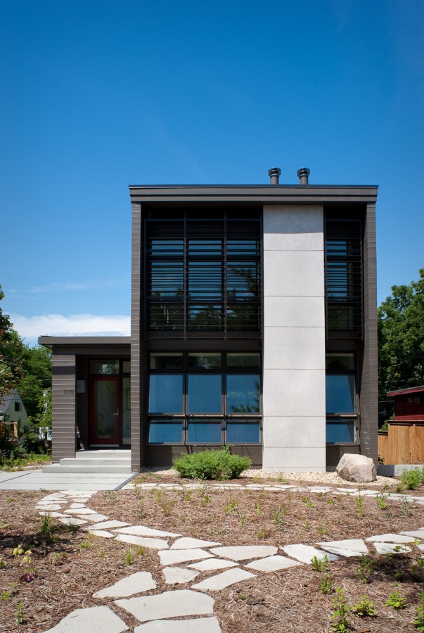 ZaneWilliams_Exterior2 © Zane Williams