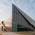 nj_steppedroof_dark2 © Iwan Baan