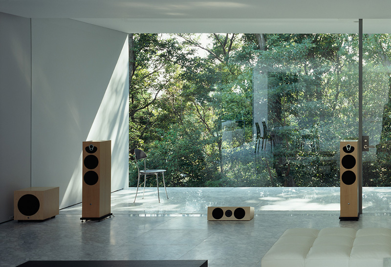 +034 © Ken'ichi Suzuki