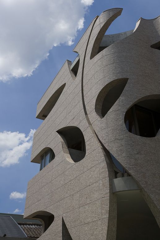Villa Saitan / EASTERN Design Office
