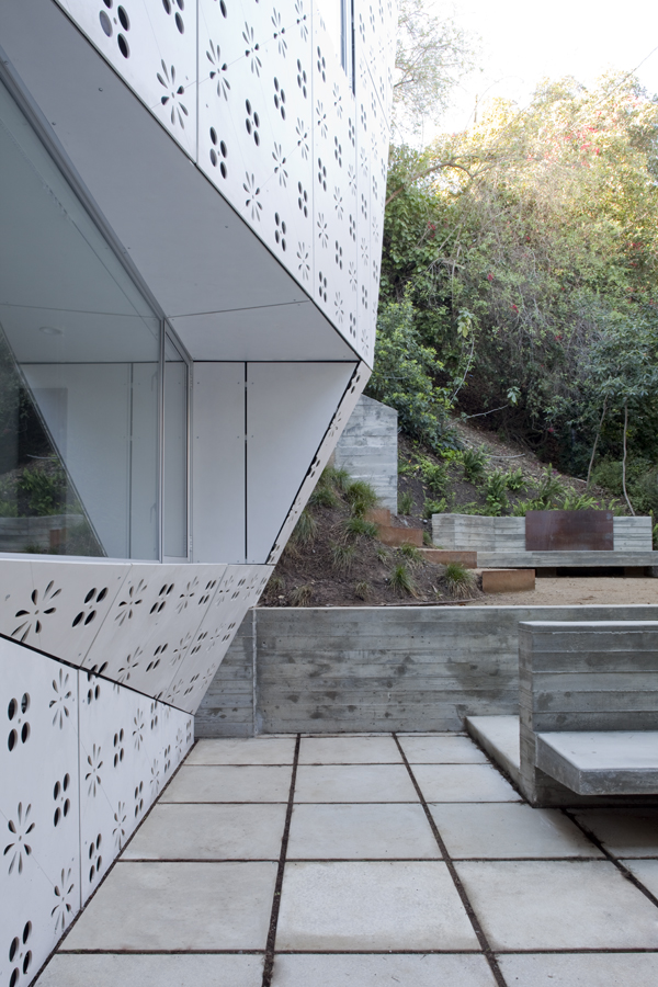Diamondhouse_PatioView © XTEN Architecture