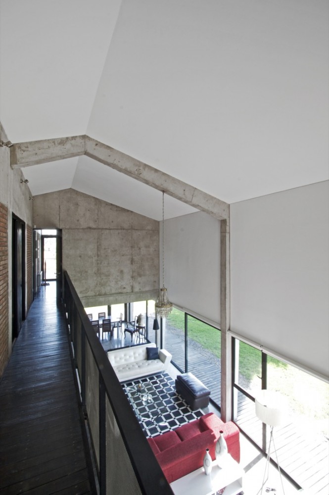 House in Colina / OPA