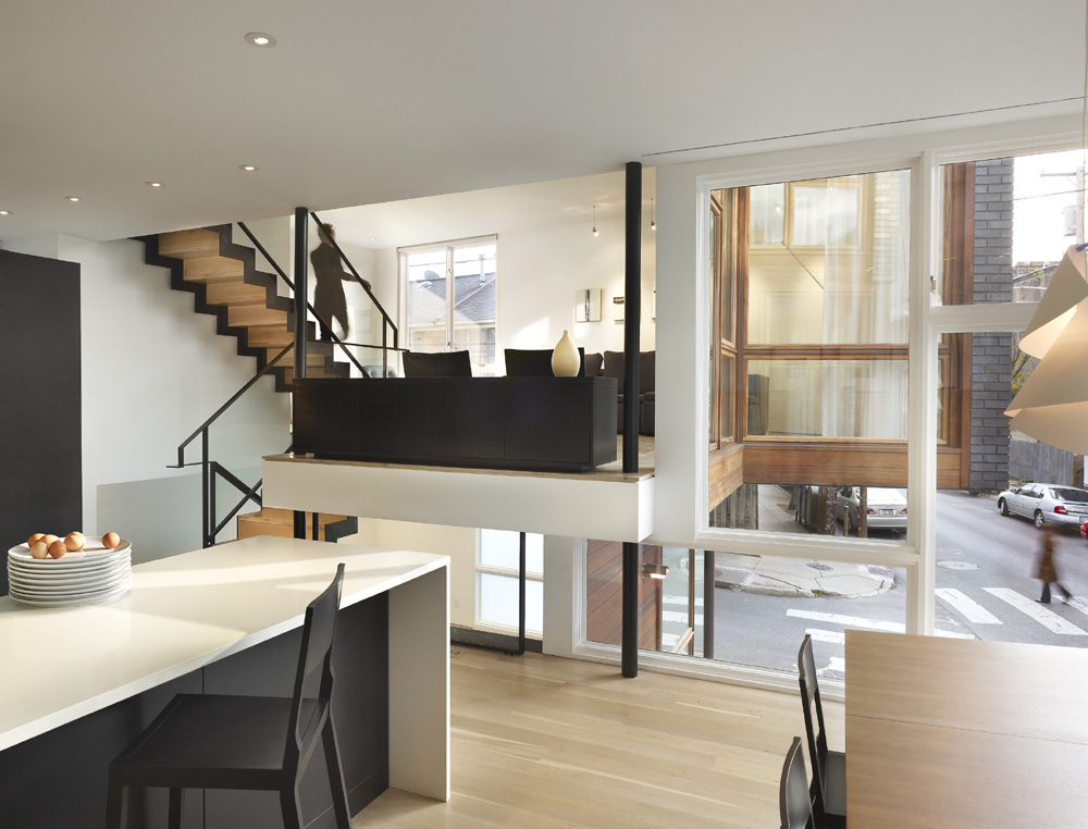 Split Level House / Qb Design