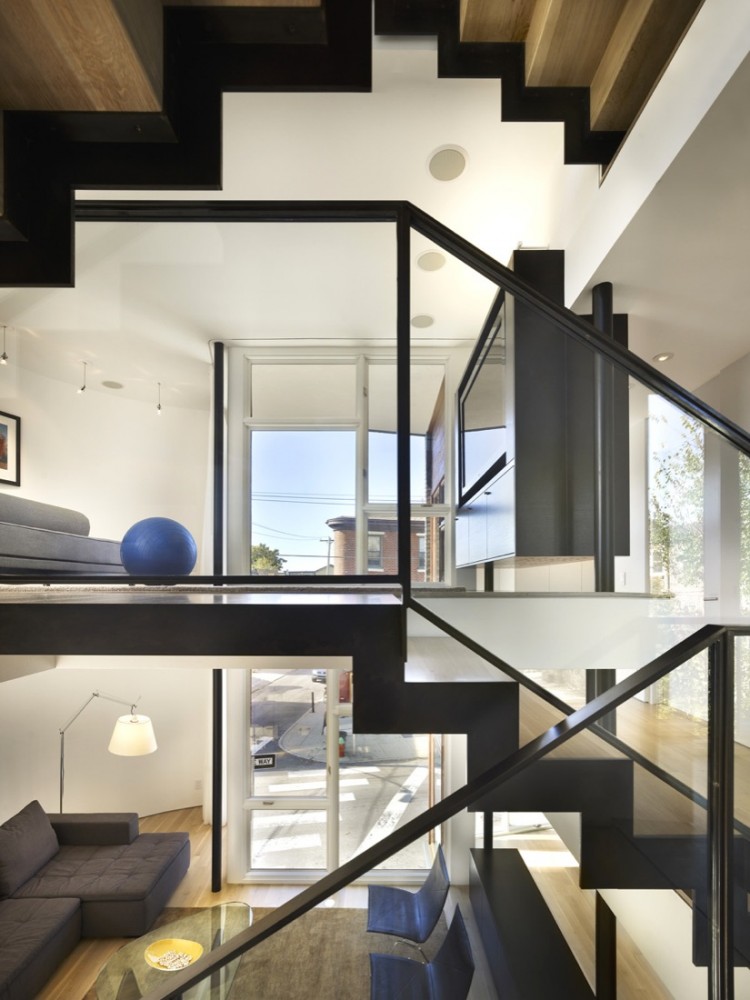 Split Level House / Qb Design