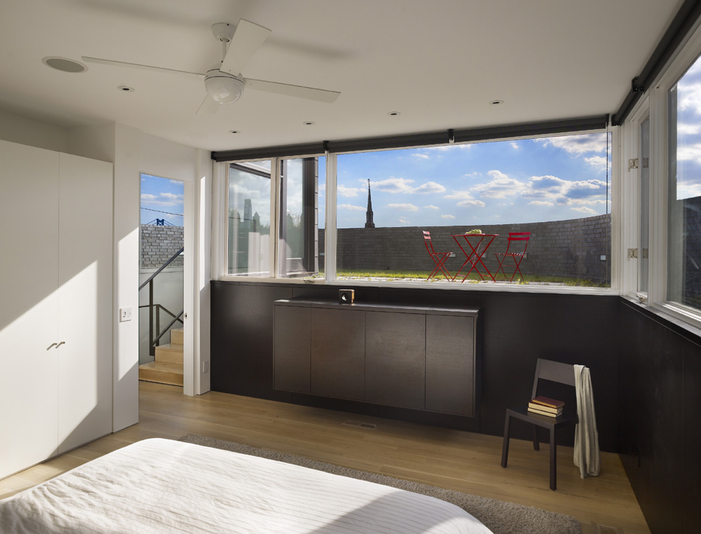 Split Level House / Qb Design