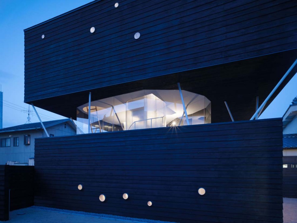saijyo2202 © Noriyuki Yano / Nacasa & Partners