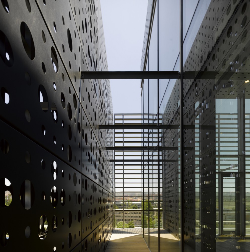 Dogan Media Center / Tabanlioglu