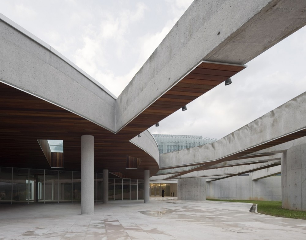 COLL-BARREU ARQUITECTOS_SoftwareBiotechPlants_AleixBague  p07 © Aleix Bagué