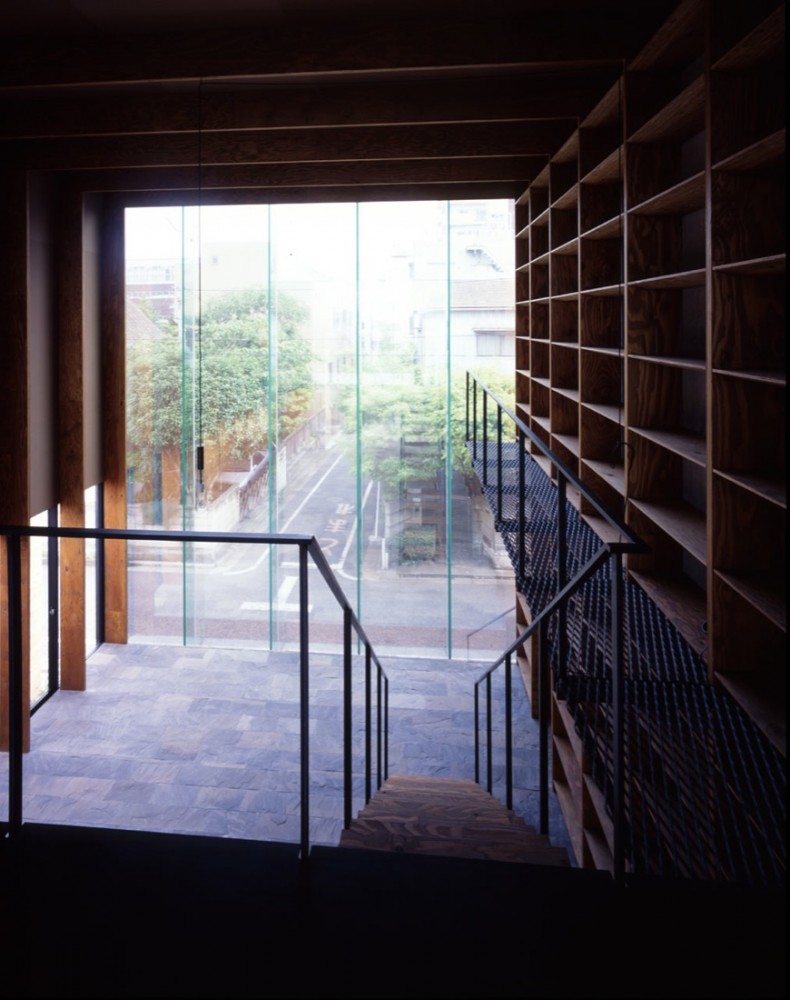 057 © Ryota Atarashi