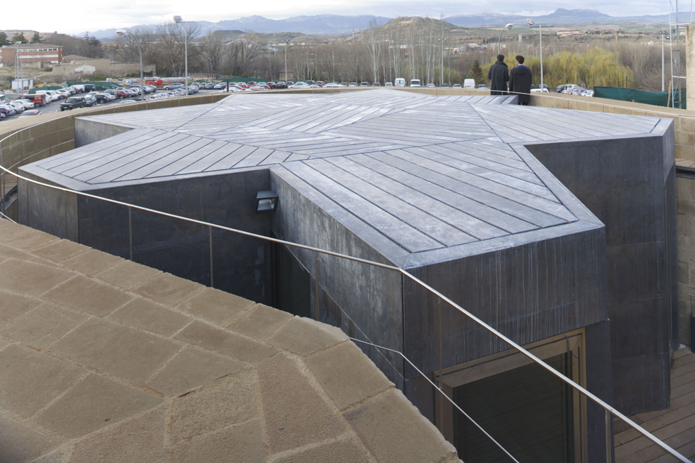 Interior Rehabilitation Of The Revellín Cube / UP Arquitectos