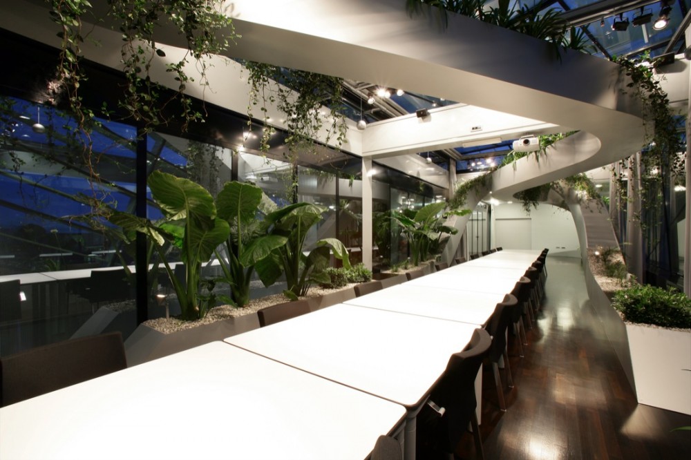 Panoramic Garden of CCIS / SADAR + VUGA